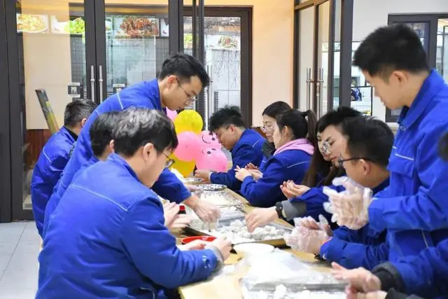 鼎盛国际“庆元宵，，，众心齐”企业活动_鼎盛国际_HDPE土工膜_喷糙土工膜_复合土工膜
